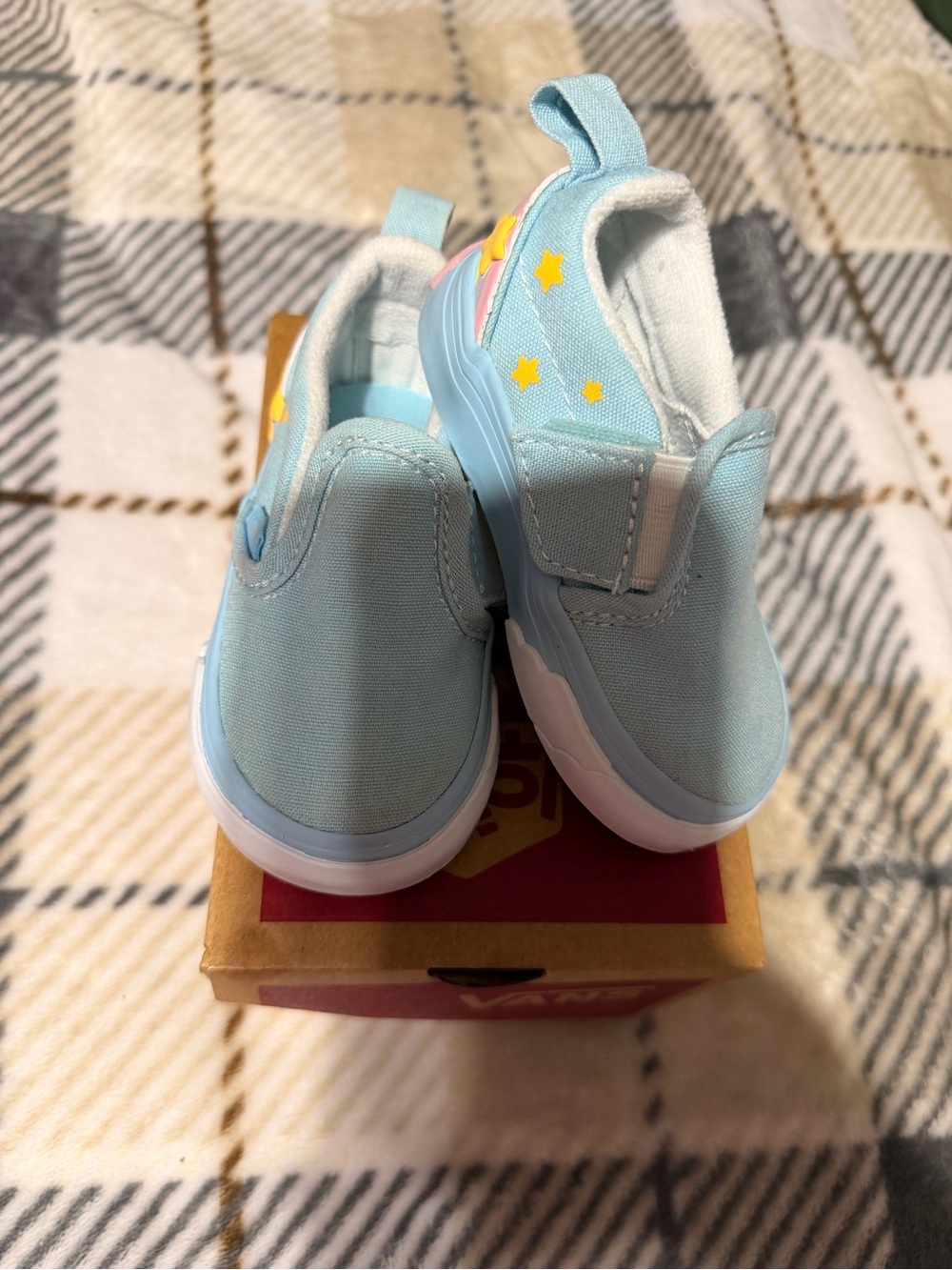 Kids Vans Slip-On Canvas Shoes in Light Blue with Star Accent